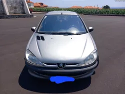 Peugeot 206 1.1