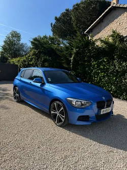 BMW M135i xDrive BMW M performance M135i xDrive 320ch – État Exceptionnel / Garantie 12 Mois / M Performance
