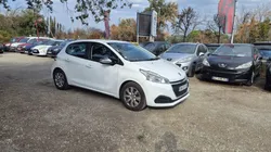 Peugeot 208 1.6 BLUEHDI 75CH STYLE 5P
