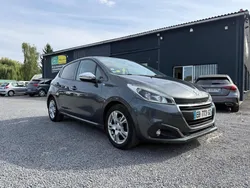 PEUGEOT 208 1.6 BLUE HDI 90 chx STYLE 2016