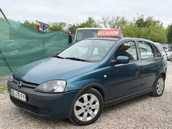 OPEL CORSA C 1.2i 75CV ( ROULE AVEC D’ÉTHANOL ) REPRiSE POSSIBLE