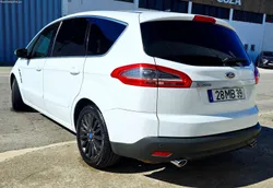Ford S-Max 2.0tdci 140cv Titanium Luxury +