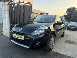 Renault clio iii 1.5 dci 75ch/ distribution ok / garantie