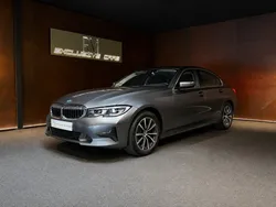 BMW Série 3 18i Lounge Steptronic