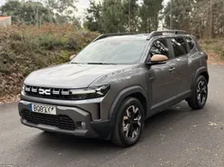 Dacia Duster Extreme 1.6L Full-Hybrid