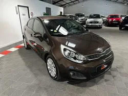 Kia Rio 1.4 CRDI 90CV PREMIUM - SEMI CUIR CAMERA DE RECUL GARANTIE 6 MOIS
