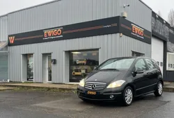Mercedes-benz classe a 2.0 180 cdi 109 ch elegance bva * radar de stationnement - bluetooth - gps - toit panoramique