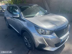 Peugeot 2008 1.2 PureTech Active Pack
