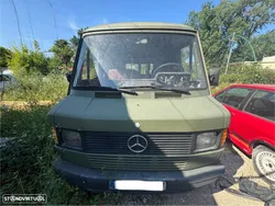 Mercedes-Benz 100