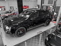 Bentley bentayga v8 550 – 5 places - mulliner design serie – centenary