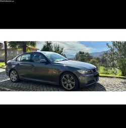 BMW 318 E90
