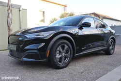 Ford Mustang Mach-E Standard