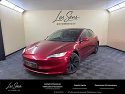 TESLA MODEL 3 Grande Autonomie AWD Dual Motor Highland