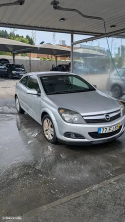 Opel Astra GTC 1.3 CDTi