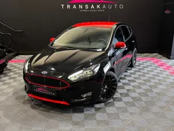 FORD FOCUS 125 SS ST Line / DISTRIBUTION OK / 4 PNEUS NEUFS
