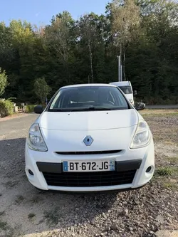 Renault Clio III 1.2i 16V 75CV EXPRESSION CLIM 5 PORTES