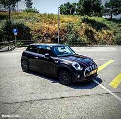 MINI 3 Portas Cooper Premium Resolute Edition Auto