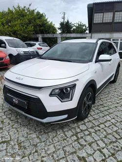 Kia Niro 1.6 GDi HEV Urban