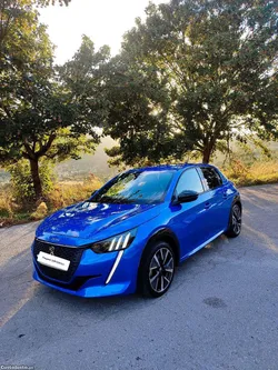 Peugeot e-208 GT Line