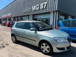 Skoda FABIA 1.2 Ess 85 ch année 2011 5 portes (Mg87)