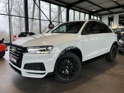 Audi Q3 Compétition 150CH S Line Suivi Audi Attelage Méplat Sièges chauffants Xénon Pack black 19P 399/mois