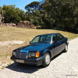 Mercedes-Benz E 300 Americano 250td