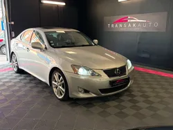 Lexus IS IS 250 / REGULATEUR ADAPTATIF / SIEGES CHAUFFANTS & VENTILES / CAMERA / TOIT OUVRANT