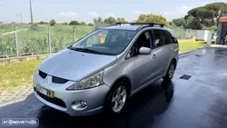 Mitsubishi Grandis 2.0 DI-D Intense P2