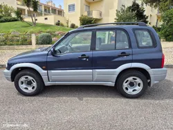 Suzuki Grand Vitara Metal Top 2.0 TDi