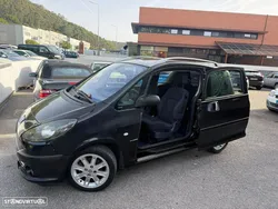 Peugeot 1007