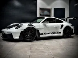 PORSCHE 911 TYPE 992 GT3 RS PACK WEISSACH CARBONE 4.0i 525 CH PDK LIFT SYSTÈME/CAMÉRA/RÉSERVOIR 90L/JANTE MAGNÉSIUM/IMMAT FRANCE/ARCEAUX CARBONE/PACK INTÉRIEUR CARBONE/CLUBSPORT/ 1ER MAIN "MY23" TVA