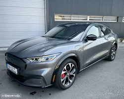Ford Mustang Mach-E 98.7 kWh Premium AWD