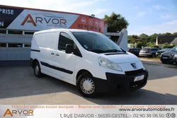 PEUGEOT EXPERT L1H1 1.6 HDi 90 Fourgon Pack CD Clim Tôlé