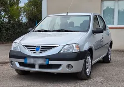 Dacia Logan 1.5 dci 70ch Lauréat 145mkm