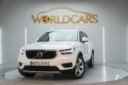 VOLVO XC40 2.0 T4 AWD Momentum Auto