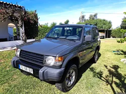 Mitsubishi Pajero 2,5 TDI GLX