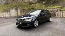 Audi A3 1.6TDi Attraction 105cv - 215.802Kms