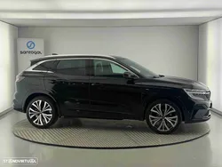 Renault Austral 1.3 Mild Hybrid Iconic Auto