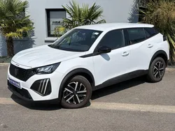 PEUGEOT 2008 1.2 PureTech 100 Active avec Apple Car Play et Sièges chauffants