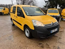 Citroen berlingo 1.6 hdi 75 - 3 places - porte laterale - prix ttc