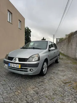 Renault Clio 16V