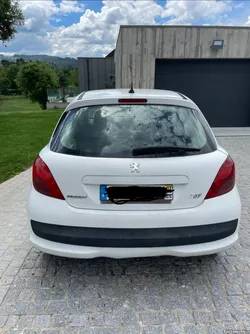 Peugeot 207 1.4