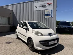 PEUGEOT 107 1.0 i 12V 68 cv 5 PORTE