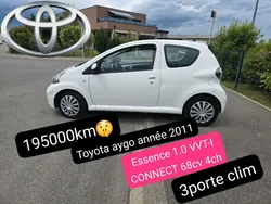 TOYOTA AYGO Essence 1.0 VVT-I CONNECT 3P CLIM
