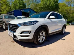 Hyundai tucson 1.6l crdi 115cv phase 2 finition creative 202.000kms 11/2018 toit panoramique ouvrant gps ecran tactile bluetooth