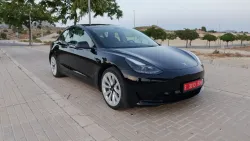 Tesla Model 3 Standard Range RWD Plus