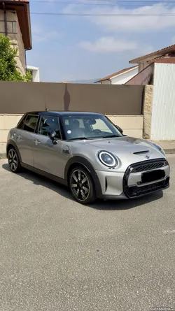 MINI Cooper S 178cv automático de 2023/11