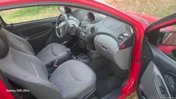 Toyota Yaris 1.0 inspeção válida