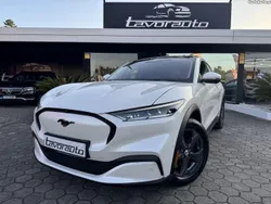 Ford Mustang Mach-E 75.7 kwh premium awd