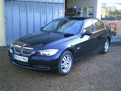 Bmw 325i e90 218cv premiere boite manuelle 151mkm francaise cuir clim